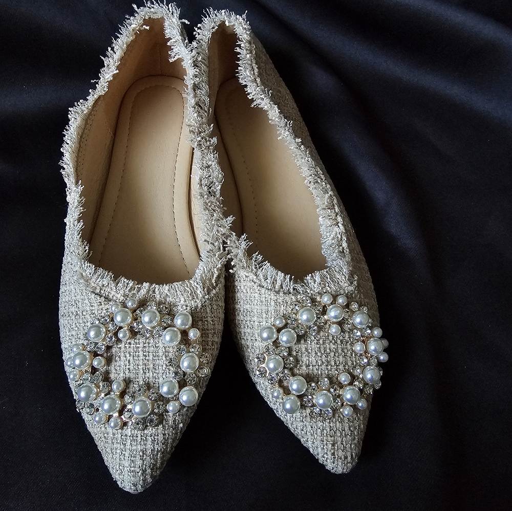 Pearl & rhinestone flats